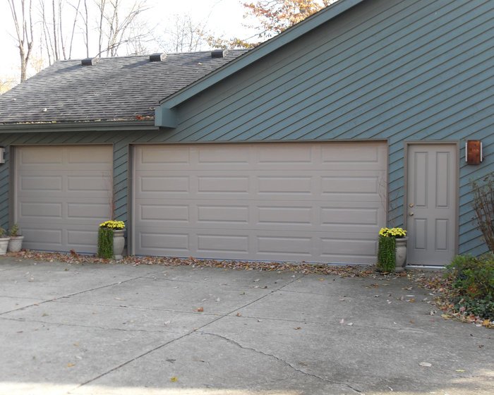Residential installed by Highfield Door Sales in Dayton, Ohio