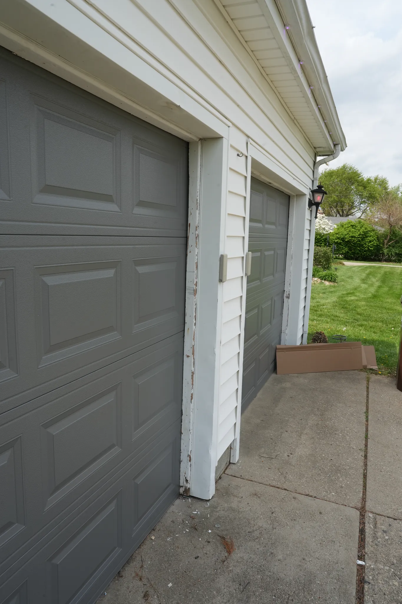 Residential installed by Highfield Door Sales in Dayton, Ohio