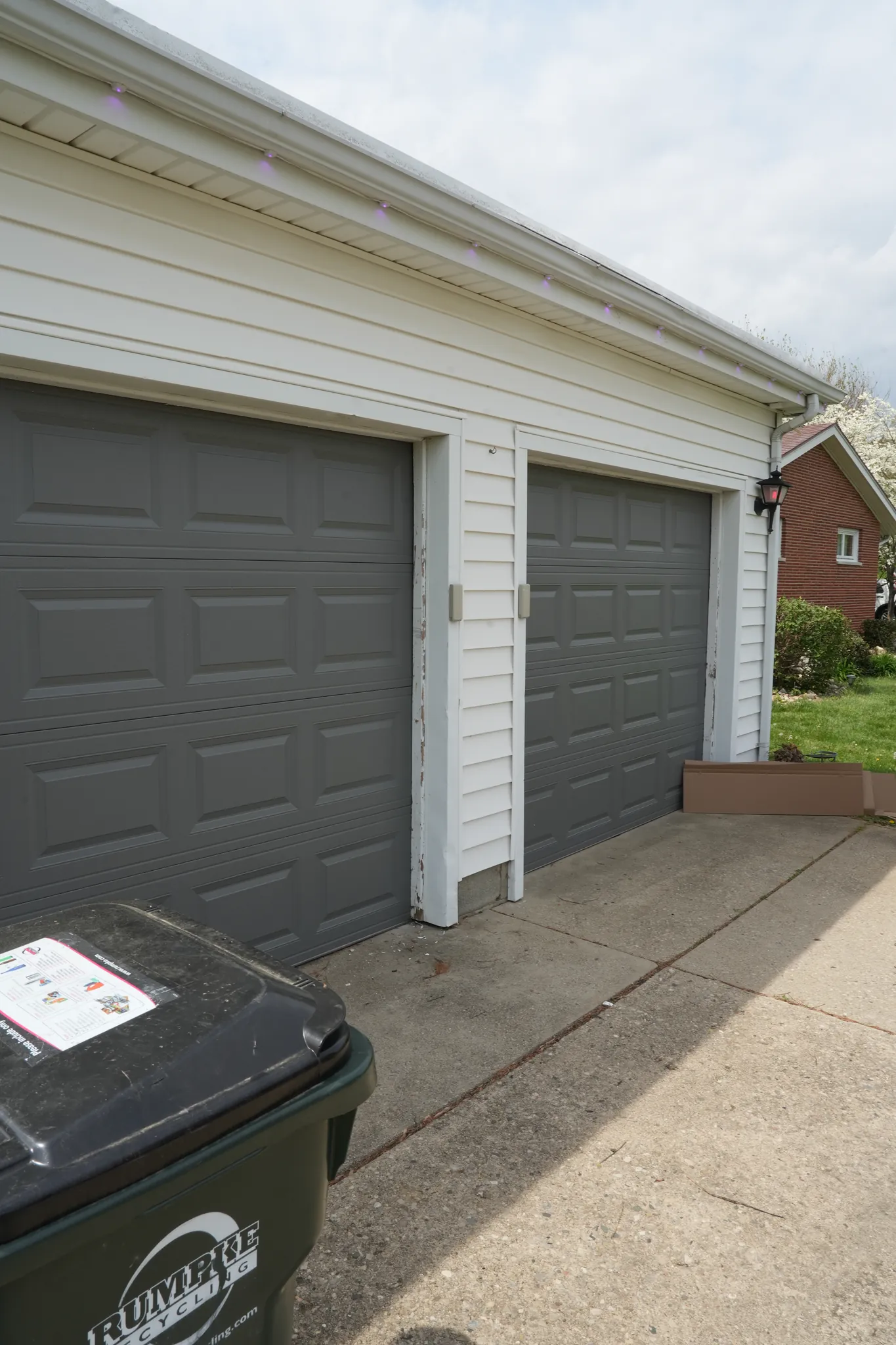 Residential installed by Highfield Door Sales in Dayton, Ohio